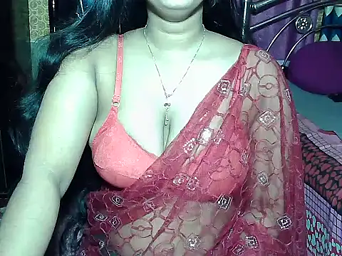Snapshot of Hot-Hot chatting on 13, 2, 2026 Hot-Hot online show from 13, 2, 2026