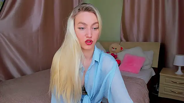 Snapshot of mishapallmer chatting on 12, 5, 2026 mishapallmer online show from 12, 5, 2026