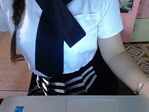 Snapshot of ahoa_Tk chatting on 4, 5, 2026 ahoa Tk online show from 4, 5, 2026