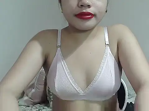 Snapshot of sexyhottypinay chatting on 2, 4, 2026 sexyhottypinay online show from 2, 4, 2026