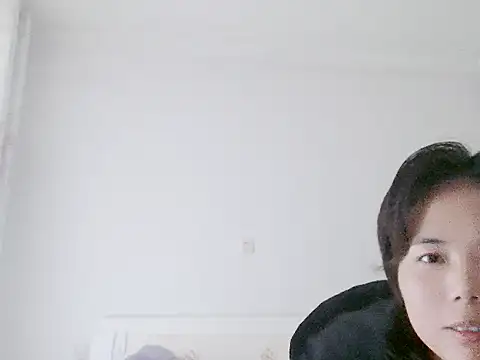 Snapshot of huihui520-- chatting on 8, 10, 2025 huihui520-- online show from 8, 10, 2025