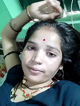 Snapshot of Sapna_Love143 chatting on 16, 10, 2025 Sapna Love143 online show from 16, 10, 2025
