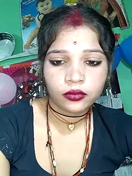 Snapshot of Sapna_Love143 chatting on 18, 10, 2025 Sapna Love143 online show from 18, 10, 2025