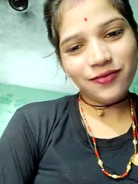Snapshot of Sapna_Love143 chatting on 3, 10, 2025 Sapna Love143 online show from 3, 10, 2025