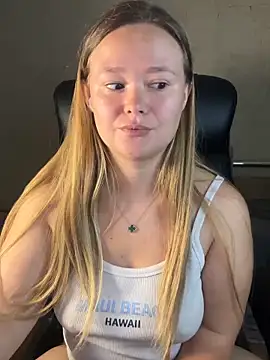 CaramelleSugar  online show from 2, 10, 2025