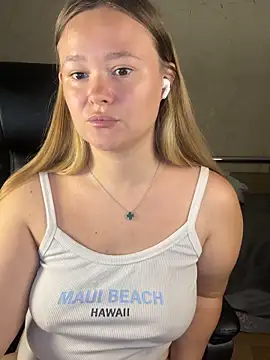 CaramelleSugar  online show from 1, 10, 2025