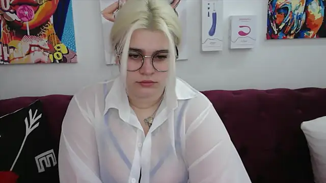 Amber Monro online show from 1, 10, 2025