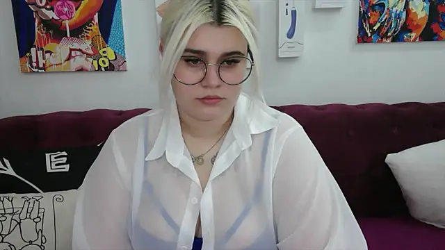 Amber Monro online show from 23, 9, 2025