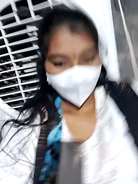 Snapshot of srav43 chatting on 20, 2, 2026 srav43 online show from 20, 2, 2026