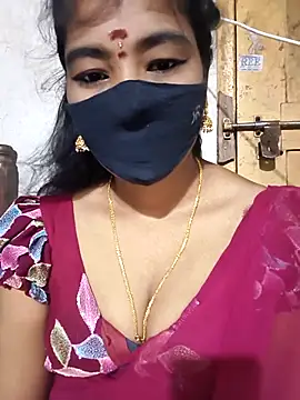 Snapshot of srav43 chatting on 19, 10, 2025 srav43 online show from 19, 10, 2025