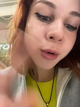 Snapshot of RosieSecret chatting on 10, 10, 2025 RosieSecret online show from 10, 10, 2025