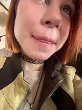 Snapshot of RosieSecret chatting on 23, 10, 2025 RosieSecret online show from 23, 10, 2025