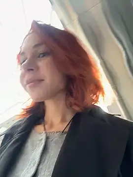 Snapshot of RosieSecret chatting on 19, 10, 2025 RosieSecret online show from 19, 10, 2025