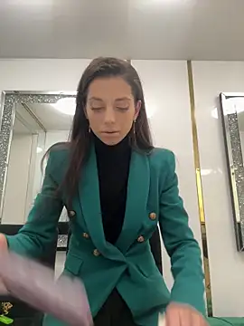 EllyLynn online show from 13, 3, 2026