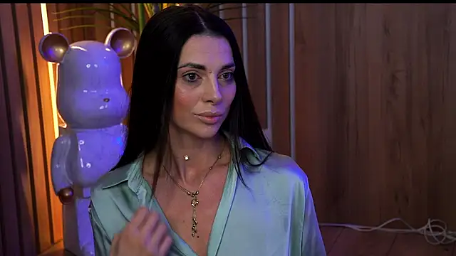 EllyLynn online show from 21, 4, 2026