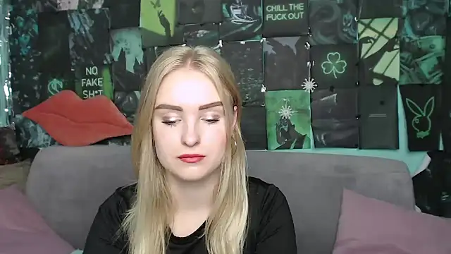 Snapshot of SofySofty chatting on 13, 9, 2025 SofySofty online show from 13, 9, 2025