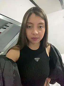 Sara-cooper2 online show from 16, 5, 2026