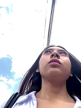 Sara-cooper2 online show from 19, 12, 2025