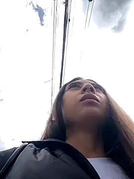 Sara-cooper2 online show from 3, 12, 2025