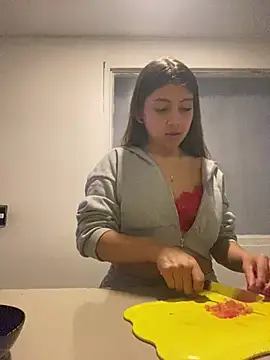 Sara-cooper2 online show from 19, 4, 2026