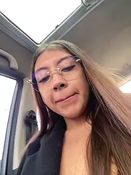 Sara-cooper2 online show from 22, 12, 2025