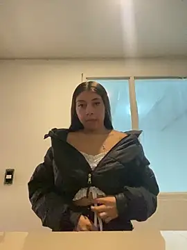 Sara-cooper2 online show from 18, 2, 2026