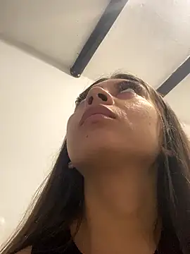 Sara-cooper2 online show from 22, 12, 2025