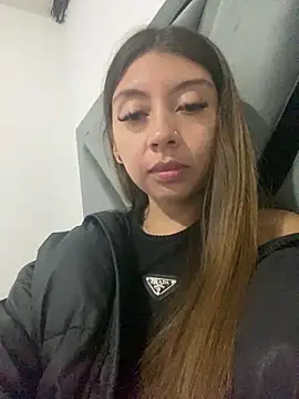 Sara-cooper2 online show from 6, 2, 2026