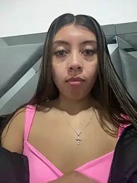 Sara-cooper2 online show from 16, 2, 2026