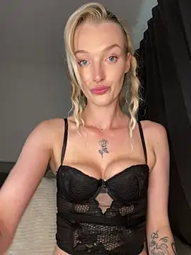 Snapshot of lovecassyrose chatting on 16, 7, 2026 lovecassyrose online show from 16, 7, 2026