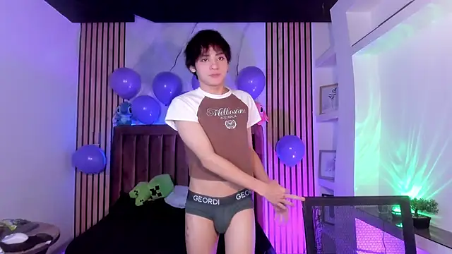 MathiasGreen  online show from 7, 2, 2026