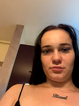 Baby Eva23 online show from 11, 10, 2025