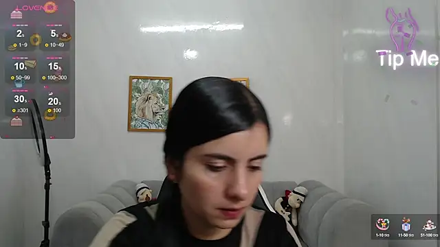 Eilyn love b online show from 4, 10, 2025