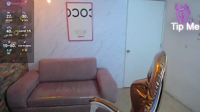 Eilyn love b online show from 17, 9, 2025