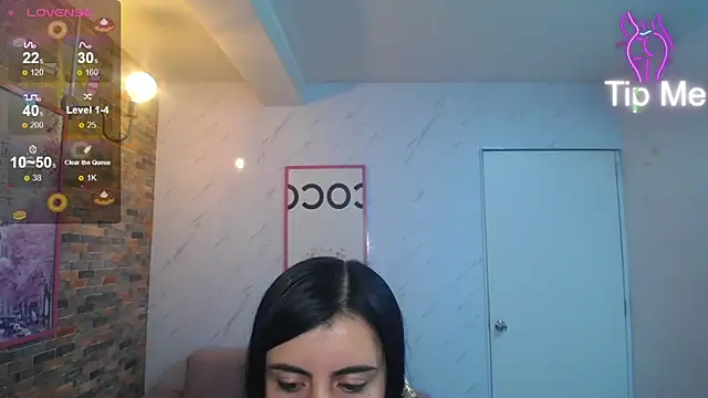 Eilyn love b online show from 30, 9, 2025