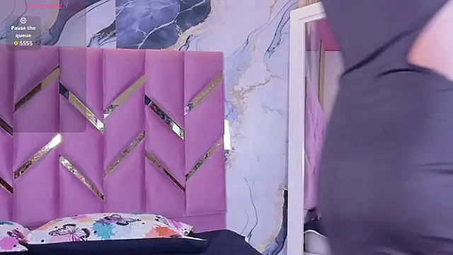 Snapshot of shyblacksweetiee chatting on 10, 2, 2026 shyblacksweetiee online show from 10, 2, 2026