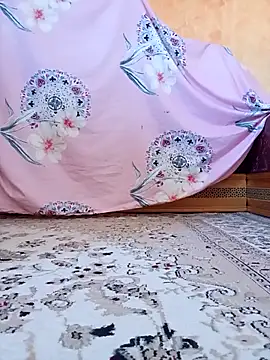 armanisexy online show from 10, 9, 2025