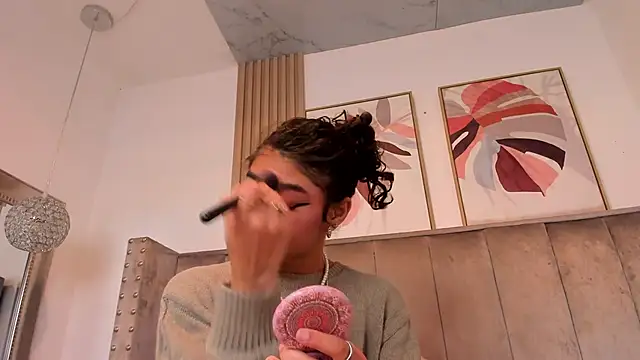 Puffy Hearts online show from 9, 9, 2025