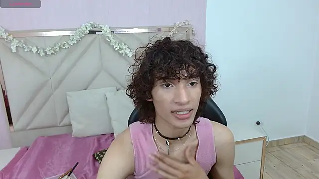 Snapshot of Chipi_tay chatting on 20, 10, 2025 Chipi tay online show from 20, 10, 2025