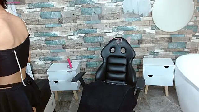 Snapshot of Chipi_tay chatting on 3, 11, 2025 Chipi tay online show from 3, 11, 2025