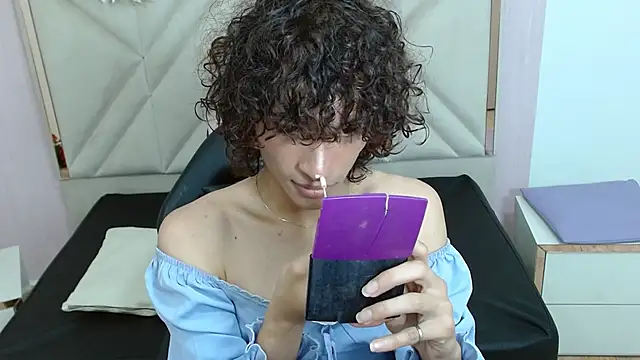 Snapshot of Chipi_tay chatting on 19, 11, 2025 Chipi tay online show from 19, 11, 2025