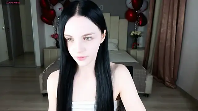 KRIS OVA online show from 2, 10, 2025
