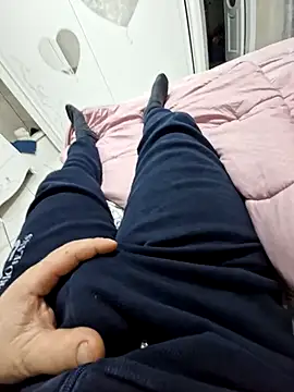 Monella52 online show from 11, 2, 2026