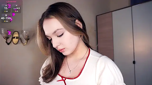 NguyetHankey online show from 17, 11, 2025