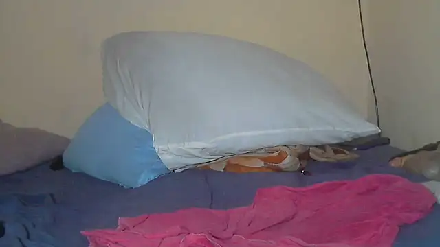 AnnabigpussyXO online show from 2, 3, 2026