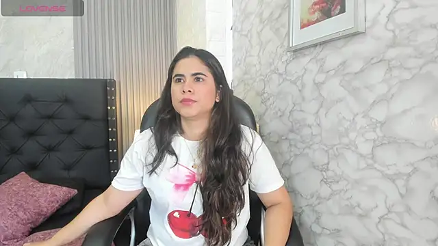 Snapshot of alicy__torres chatting on 30, 4, 2026 alicy torres online show from 30, 4, 2026