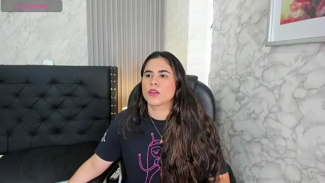 Snapshot of alicy__torres chatting on 22, 5, 2026 alicy torres online show from 22, 5, 2026