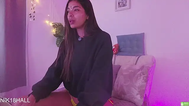 Nicolle swt online show from 25, 2, 2026