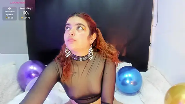 Lila Cox online show from 26, 9, 2025