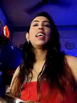 Love Beauty01 online show from 10, 2, 2026